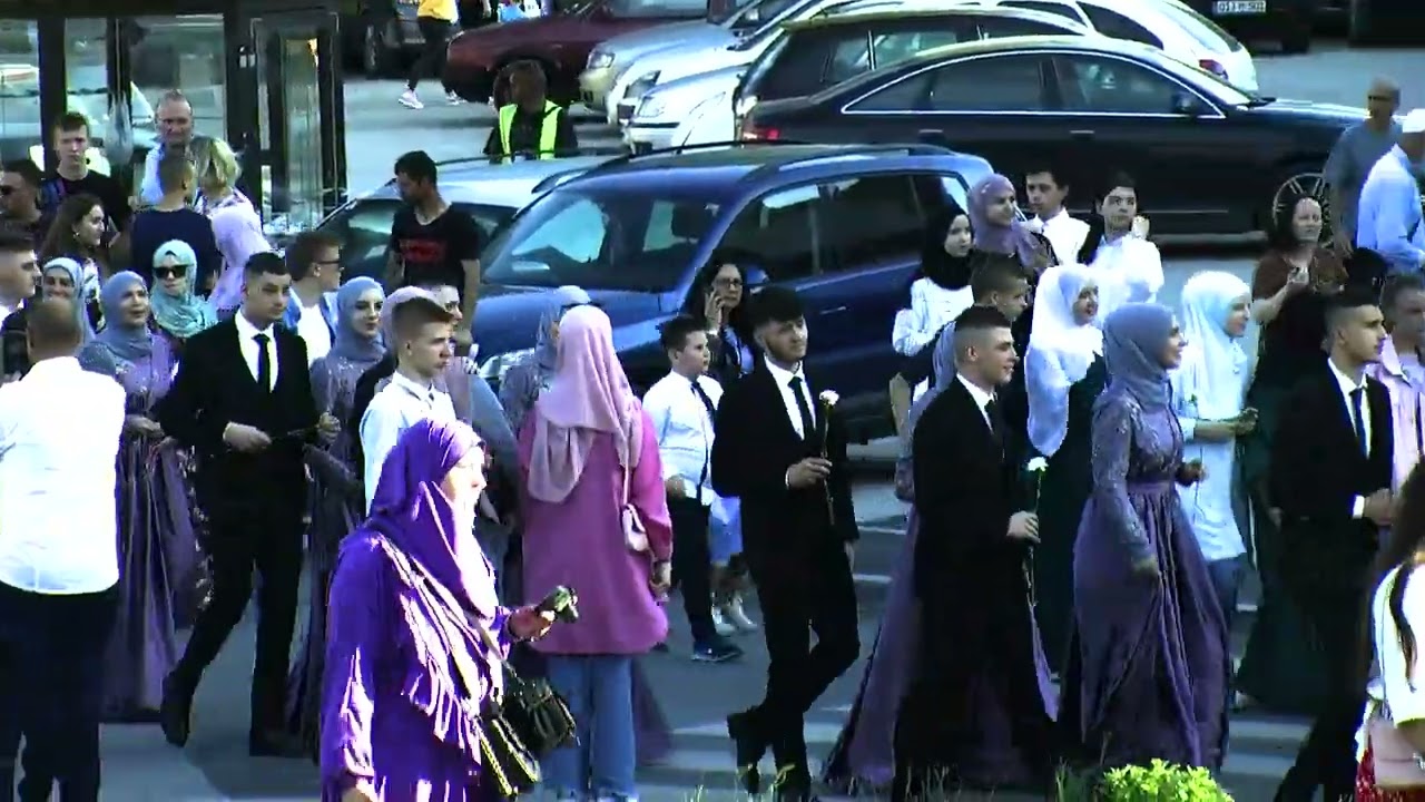 Defile 255. generacije maturanata (21.05.2022.)