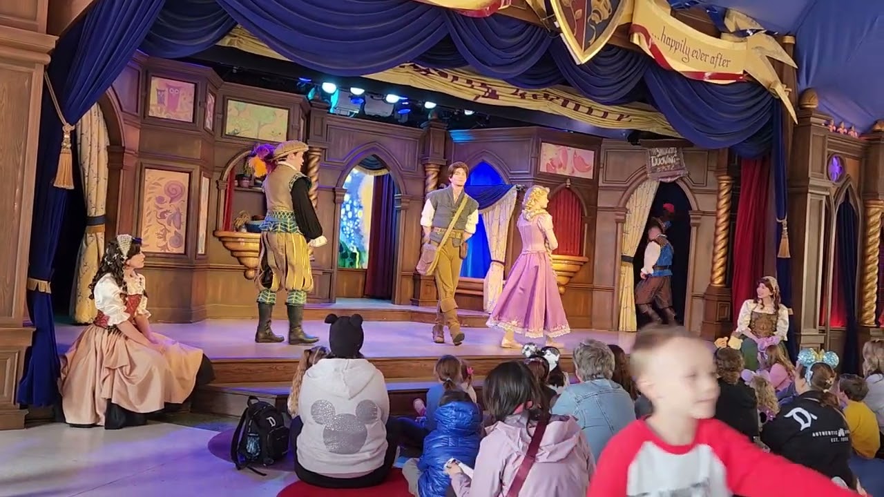 Tangled Story Telling at Royal Theatre in Disneyland