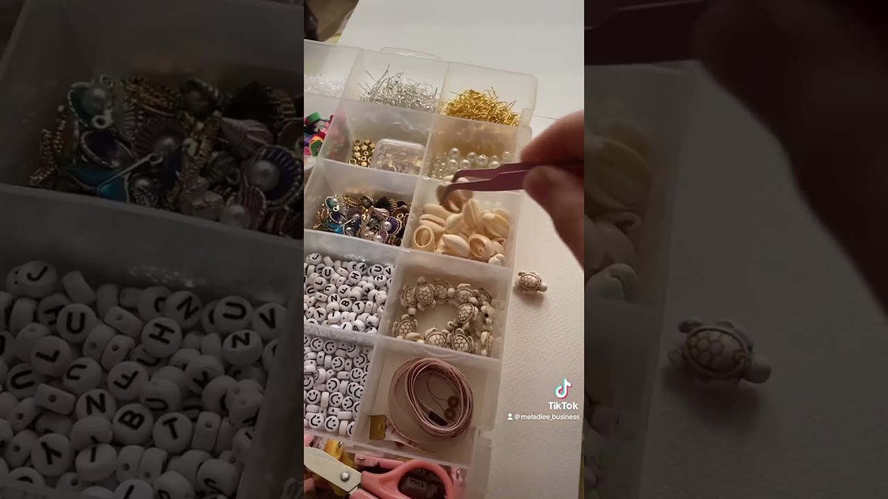 Making ocean theme anklet #fypシ #anklets #bracelet #ocean#beads#summer#viral#viralsound #fyp#tiktok