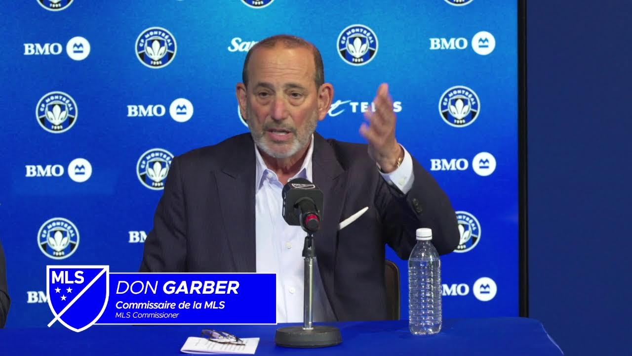 Le commissaire de la MLS, Don Garber, s'adresse aux m&eacute;dias