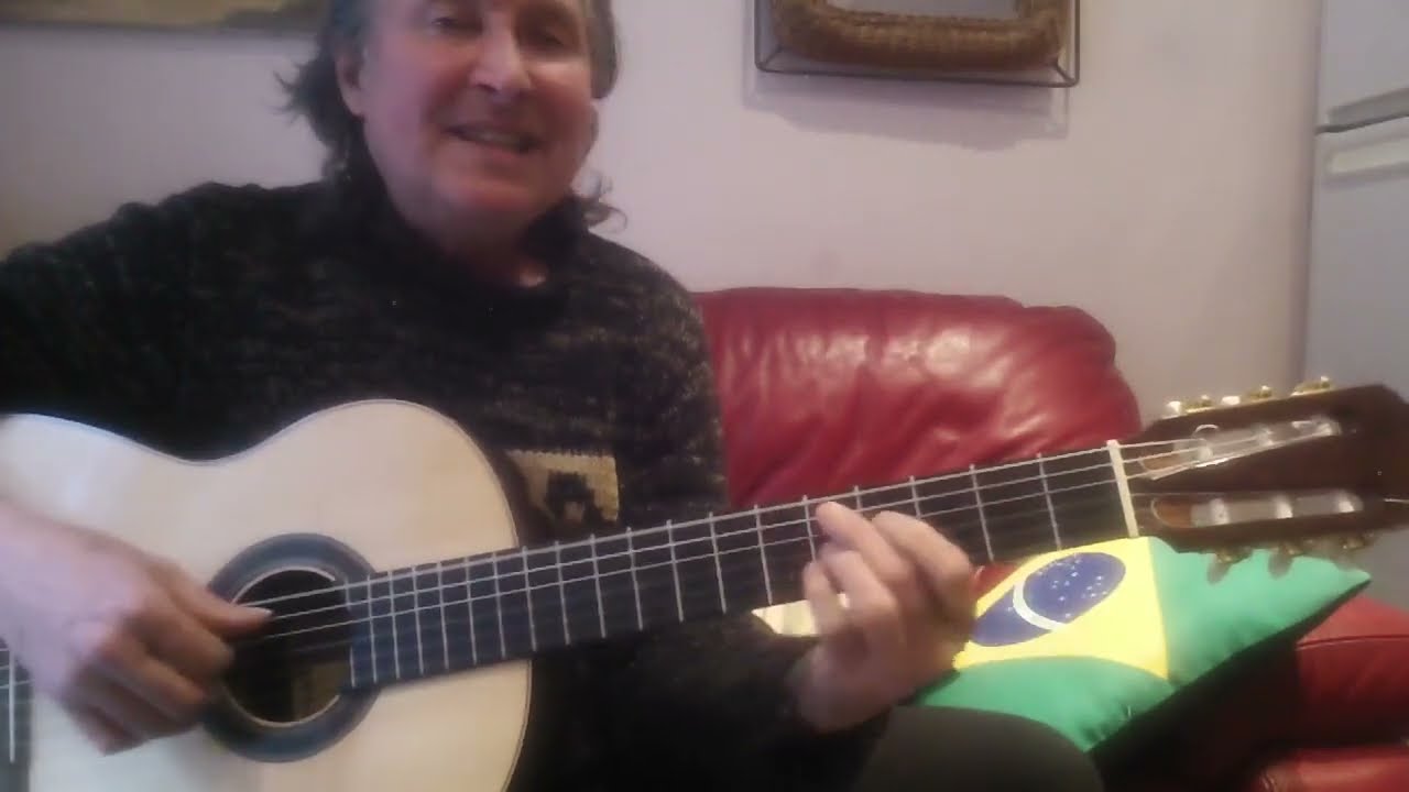 Essa Moça tà Diferente (Chico Buarque) Detalhes e Letras Francesas