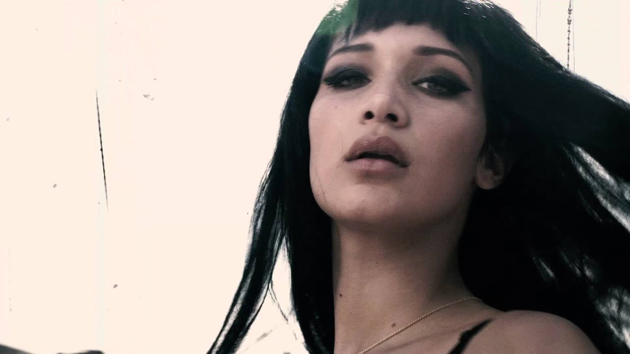 BELLA HADID IN ROLLING THUNDER - LOVE MAGAZINE