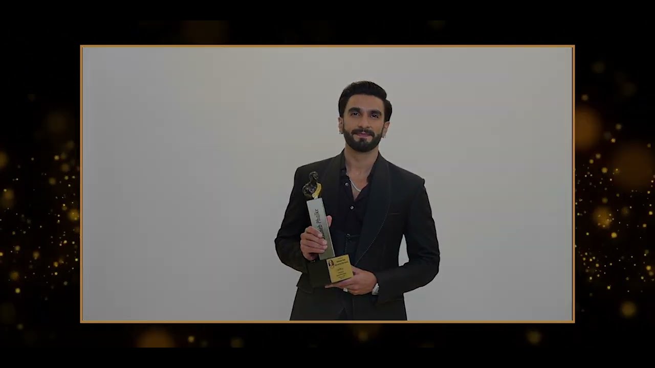 Ranveer Singh Wins Best Actor for 83 at Dadasaheb Phalke International Film Festival Awards 2022