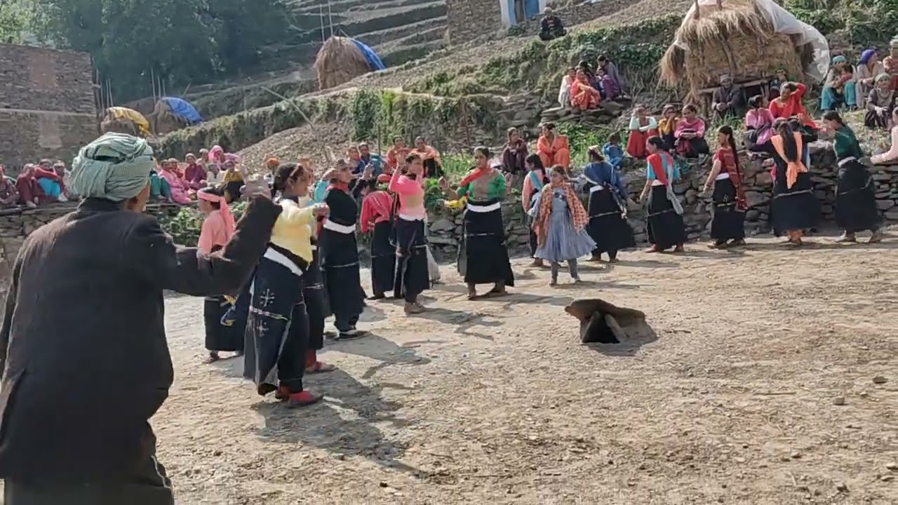 village suila (अजीबोगरीब नाटी) jatar ki naati 👉 part 1 👈