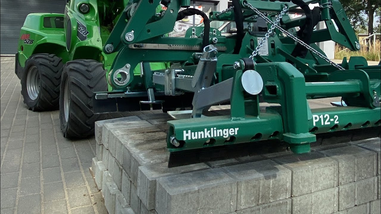 Testy układarki Hunklinger P 12 - 2