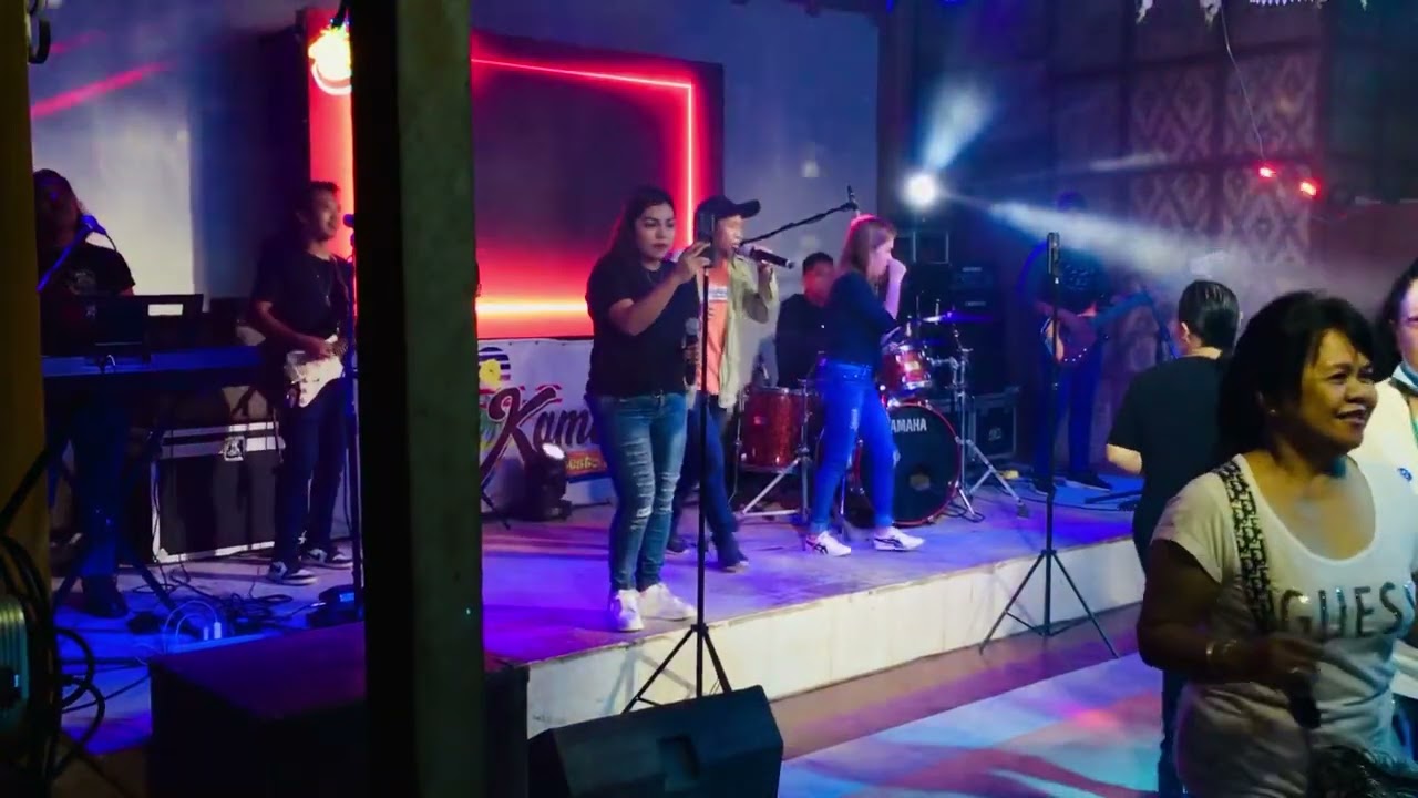 Waray waray chacha Medley @ Kamalig Resto Bar Skyverb Band with Richie Manlaya