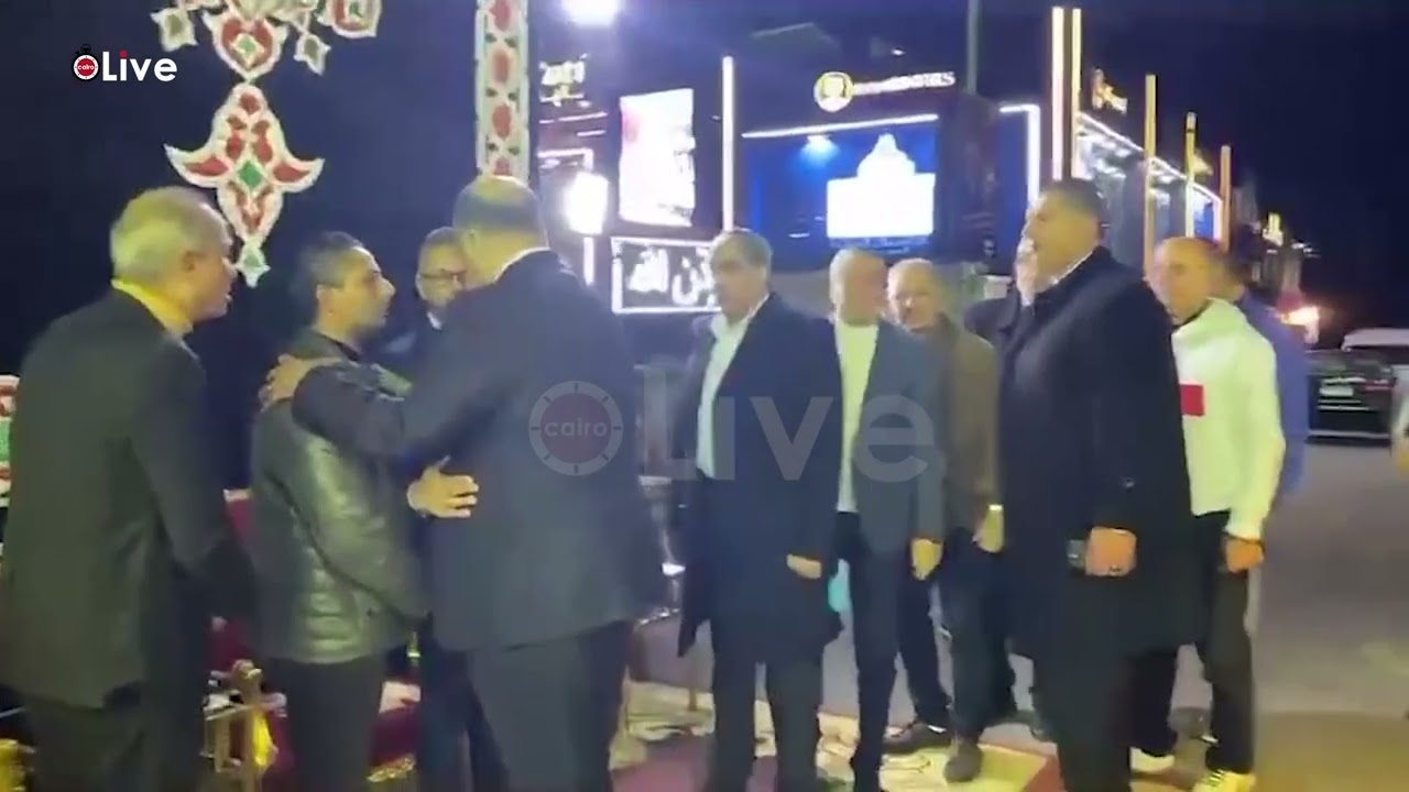 نجم الاتحاد السكندري.. وصول محمد مصيلحي وطلعت يوسف لعزاء الكابتن عادل البابلي