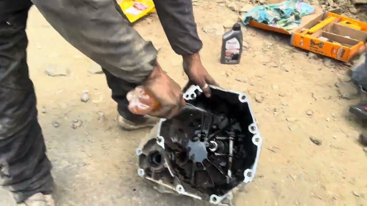 Alto K10 start गाड़ी में बिना Clutch दबाए पड़ रहे Gear गाड़ी में कोई Movement नहीं जाने वजह#Spots