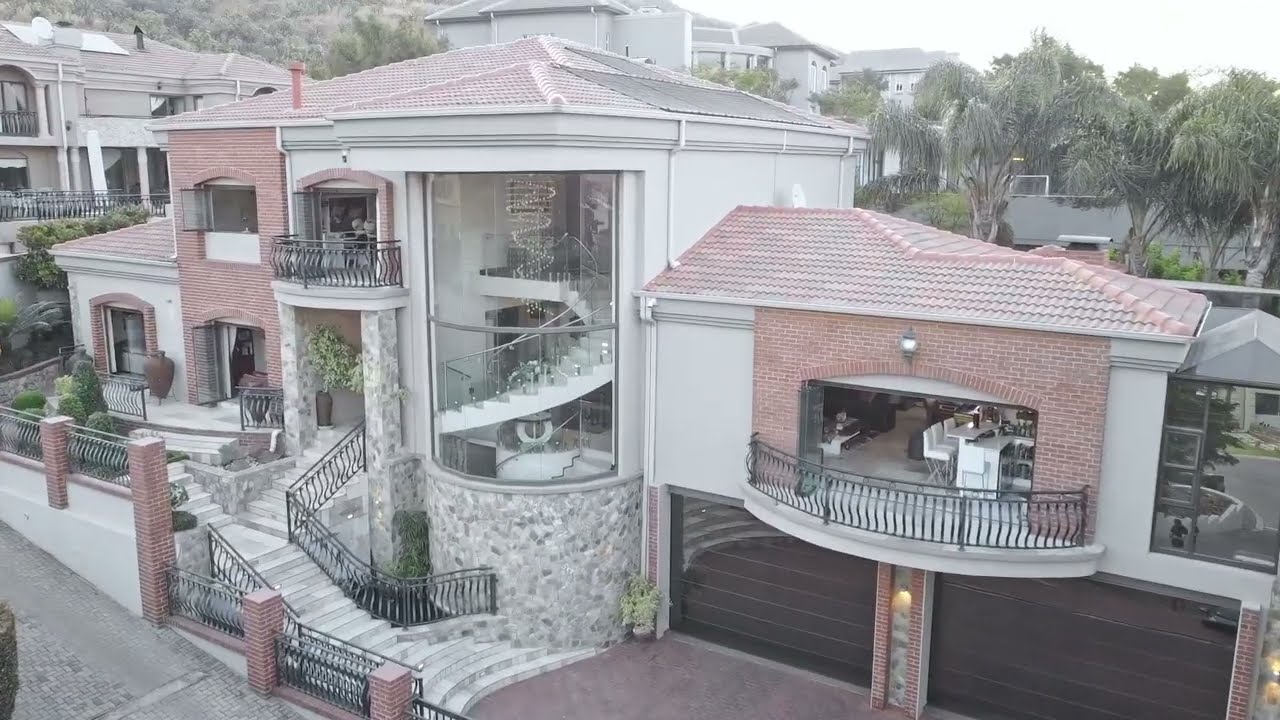 R7,950,000 | 4 Bedroom Gated Estate For Sale in Featherbrooke Estate | Ryan Kourie |