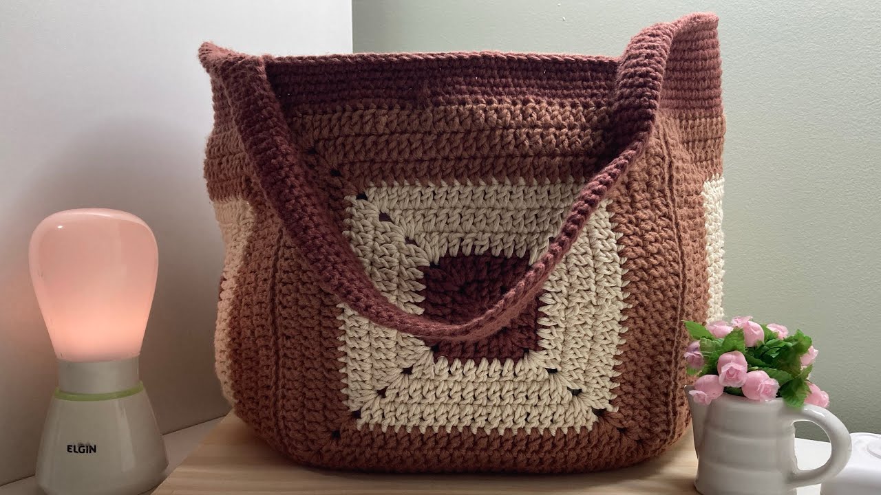 Bolsa Square em crochê #crochet #square#bag #sacola#quadrado