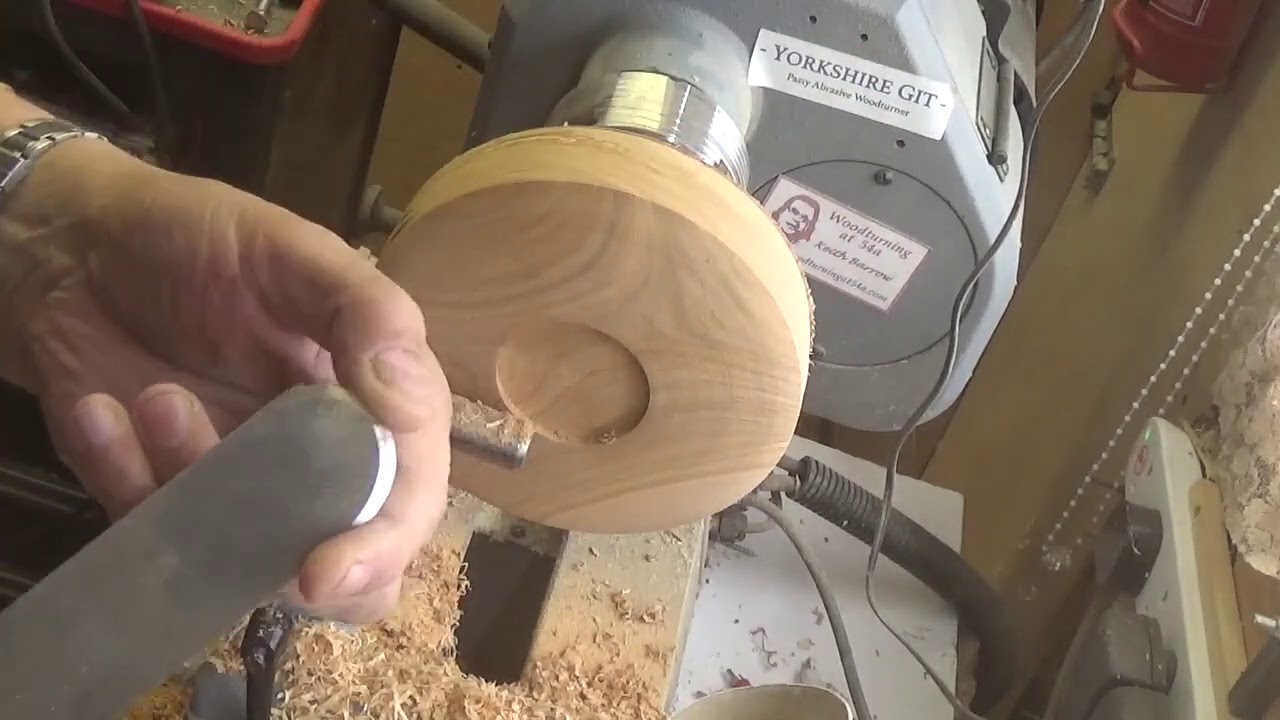 Woodturning at 54a #171 A Cherry bowl