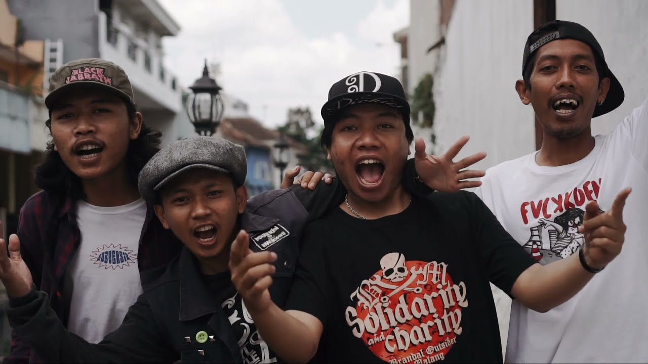 SPRINGBAD - JELITA LUAR KOTA (Official Music Video)