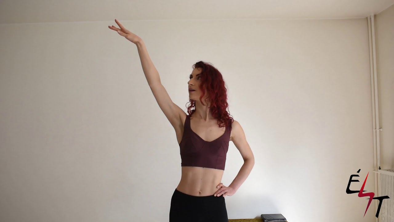 Exercices solo - Lignes et stylings des bras en Danse 4 Temps