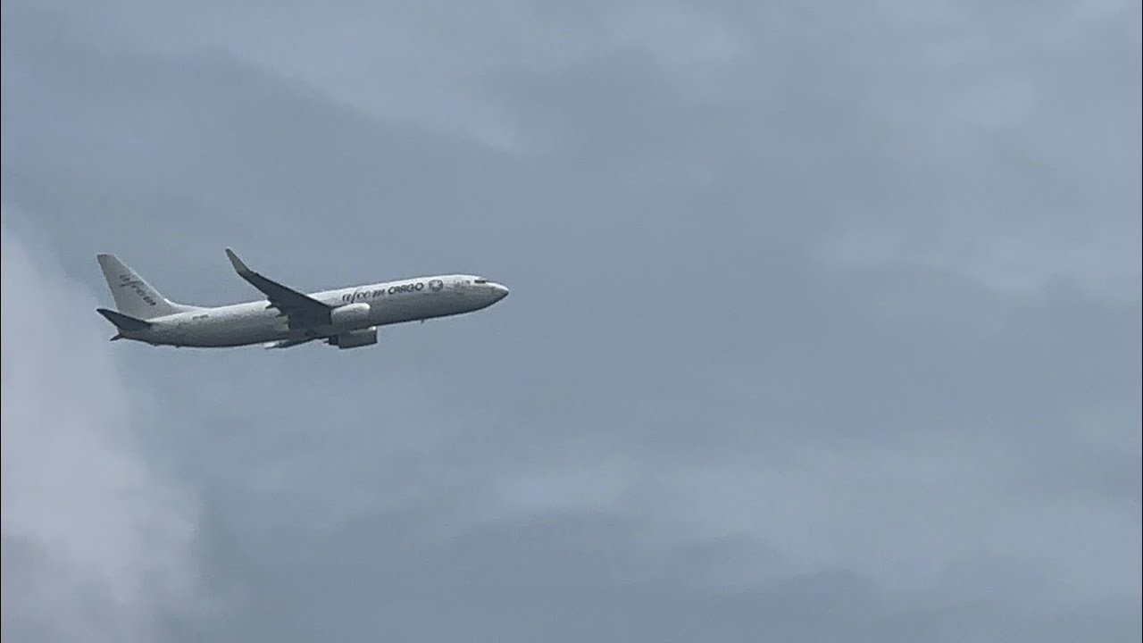 (SUPER RARE) Afcom cargo taking off from male to Chennai