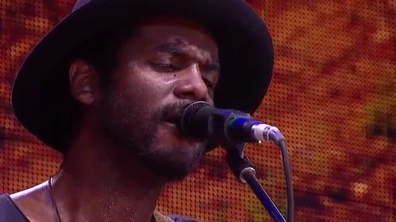 Gary Clark Jr - When My Train Pulls In (Live at Farm Aid 2014)