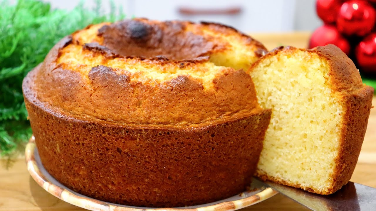 BOLO DE IOGURTE UMIDO E FOFINHO
