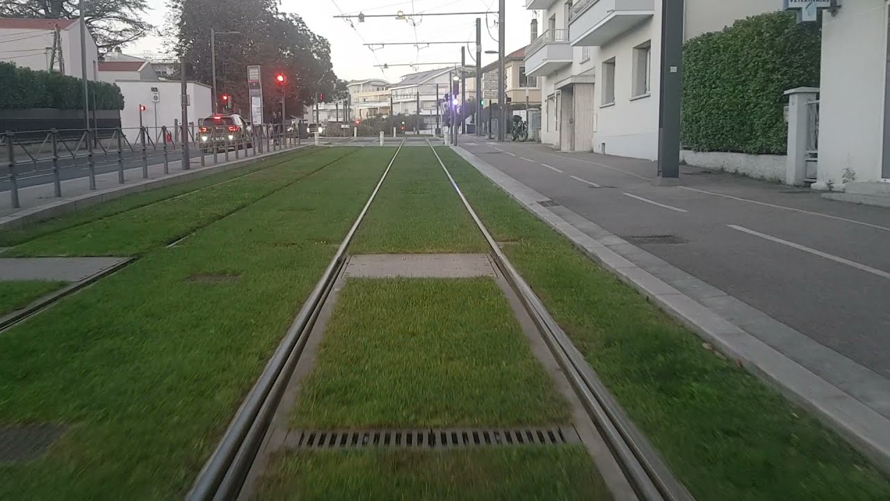 Cabride Tramway T5 Lyon : Grange Blanche - Eurexpo