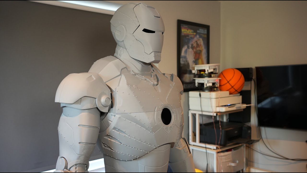 I 3D Printed a Full Sized Iron Man Mk2 Statue!