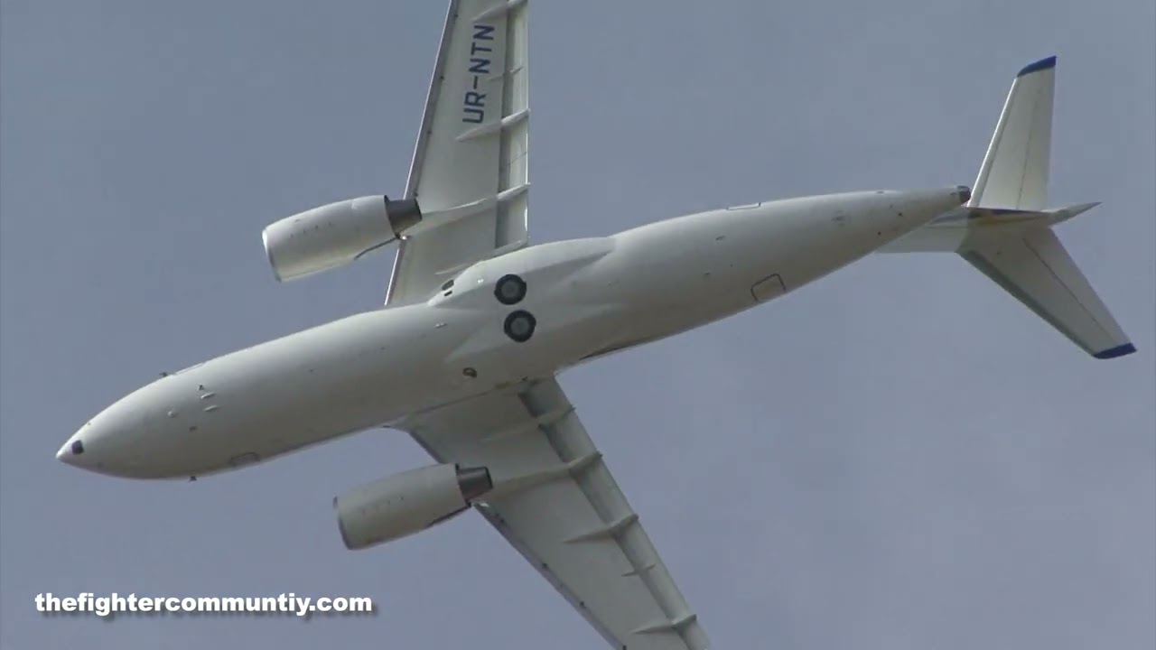 Antonov AN-158 DISPLAY Farnborough International Air Show. FIA 2010