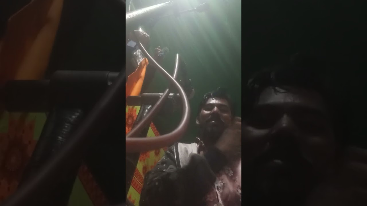 আপন মুনে করে জারে 