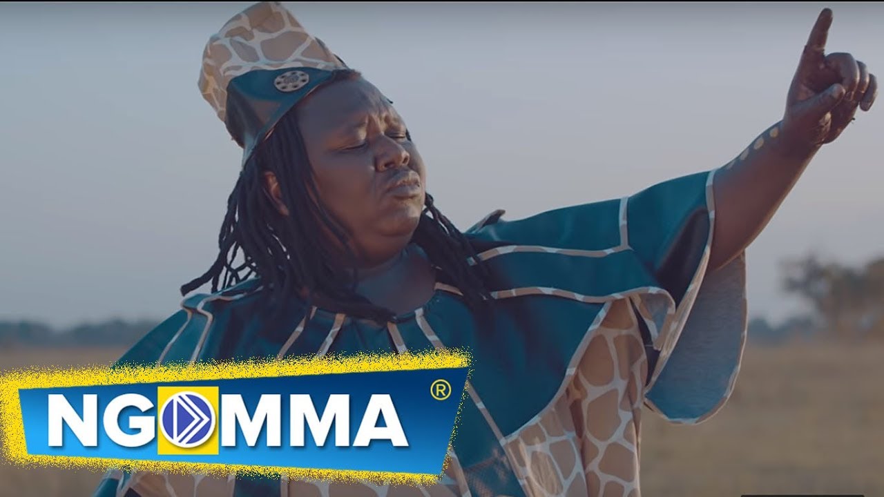 Mrisho Mpoto Ft Kassim Mganga  - Kitendawili (Official Video)
