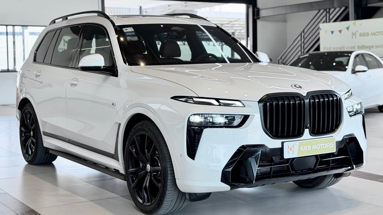2026 BMW X7 - Extraordinary Luxury Large Family SUV!