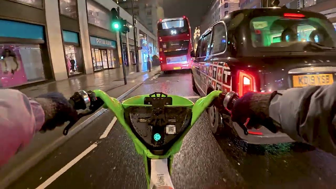 London After Rain 4K 🌧️ | Oxford Street • Trafalgar Square • Covent Garden
