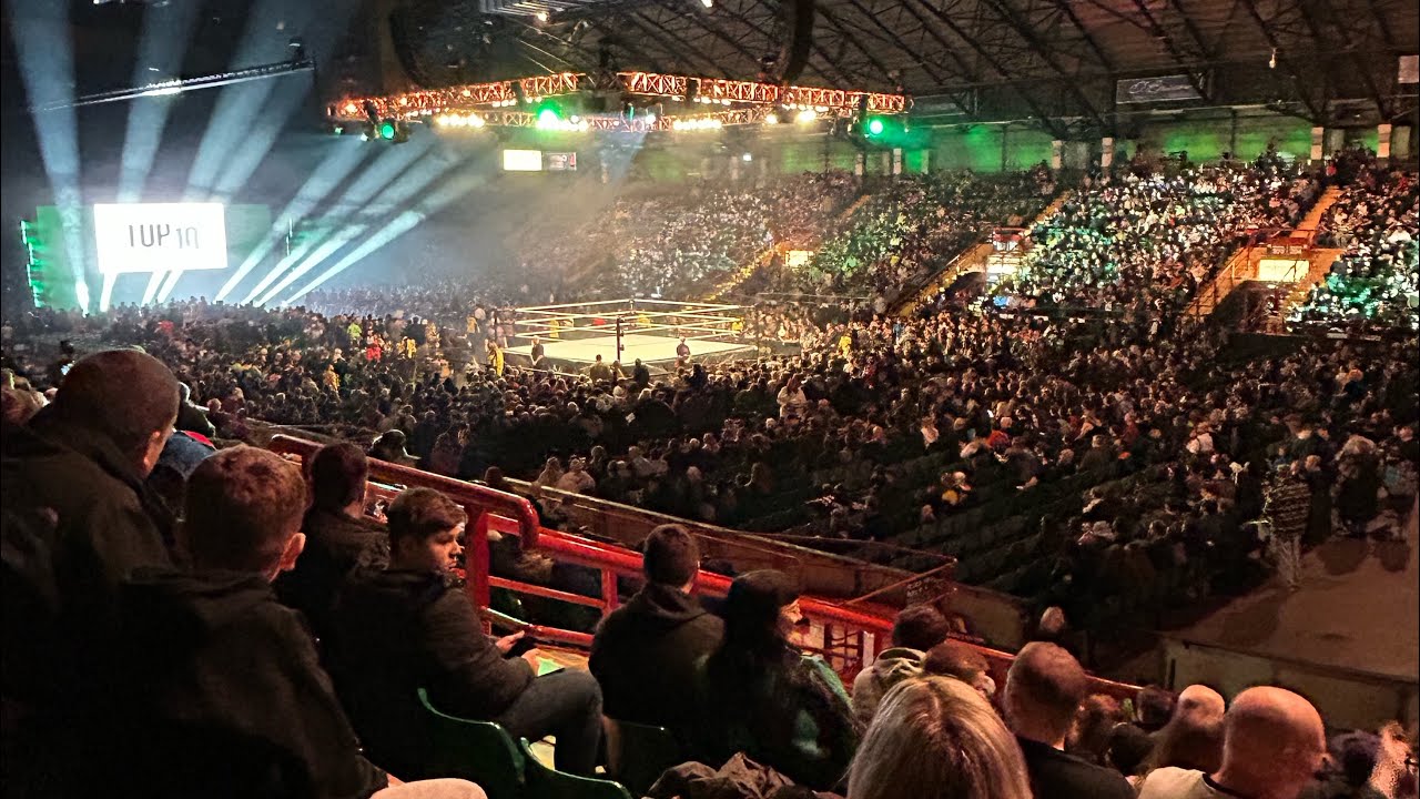 Maxxine Dupri vs Becky Lynch for the Women Intercontinental Champion