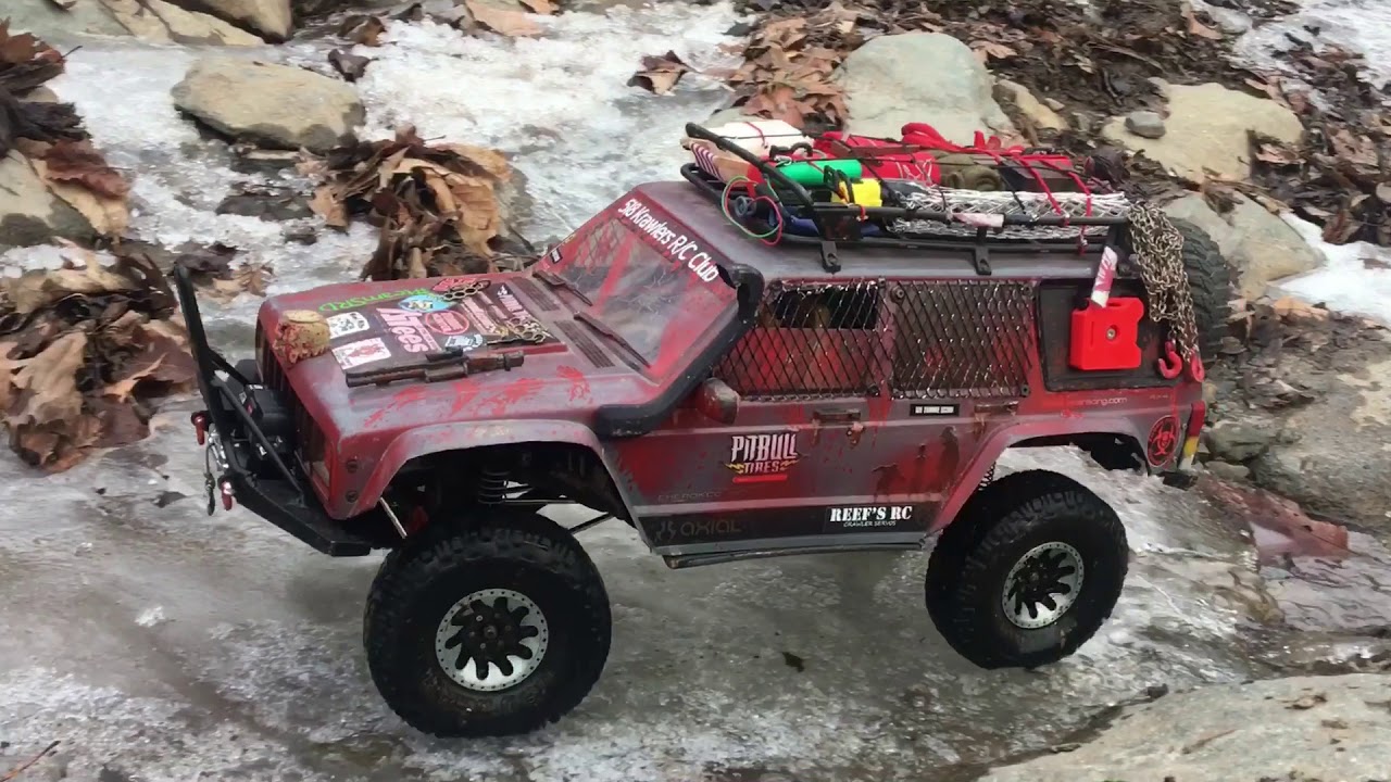 Them Cherokee Boys Axial SCX102 and Redcat Everest Gen 7