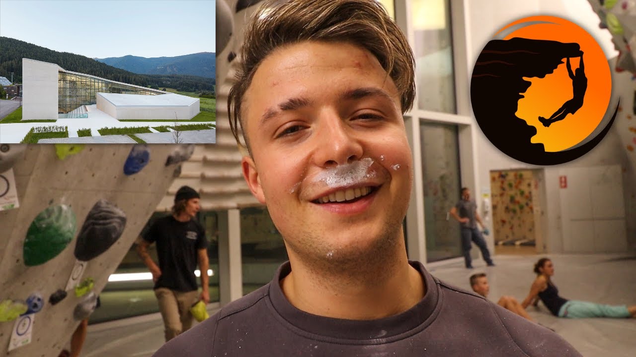 BOULDER SESSION At The Climbing Centre Bruneck/Brunico! (Bouldering In South Tyrol) | Part ONE!