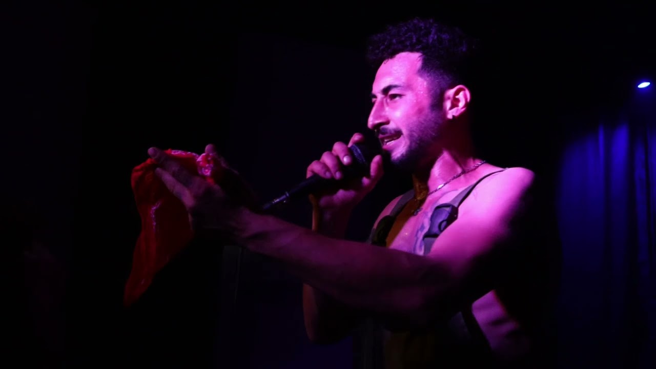 Kurdish Rap Night- Performansa zindî ya Ronî Artîn û Reqso