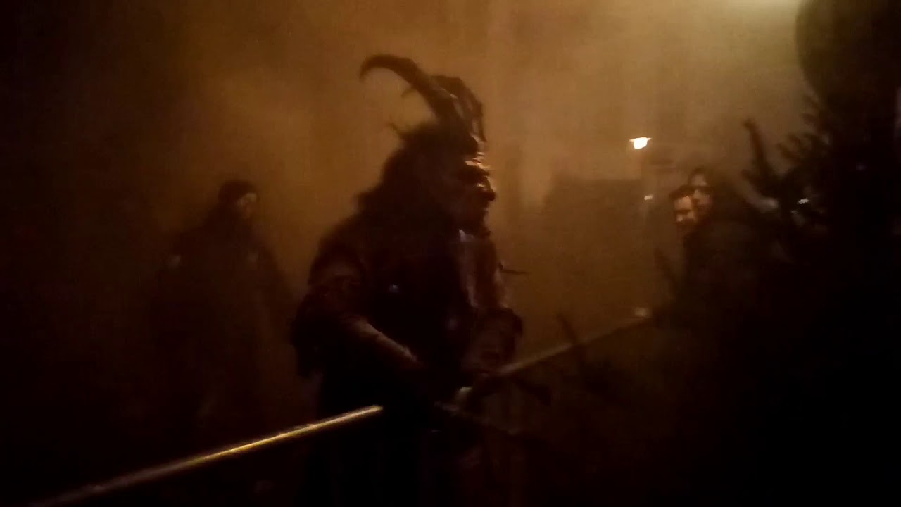 Крампус — садистcкий приятель Санта Клауса! Австрия, Траун! Krampus - Austria, Traun