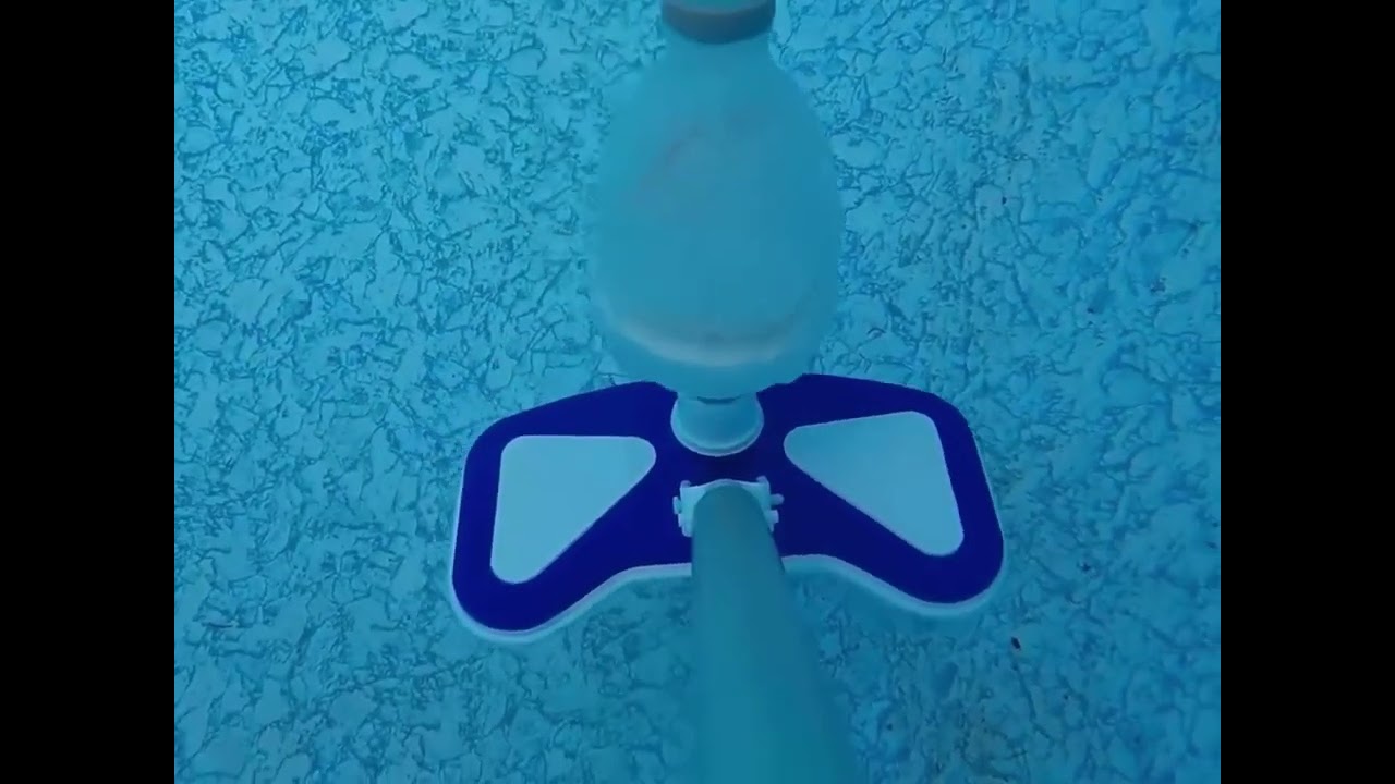 بست واي, طقم مكنسة مسبح