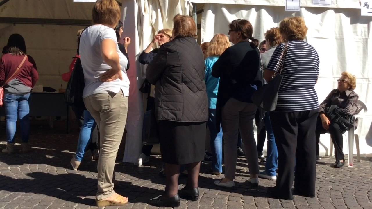 Asp in piazza a Prizzi