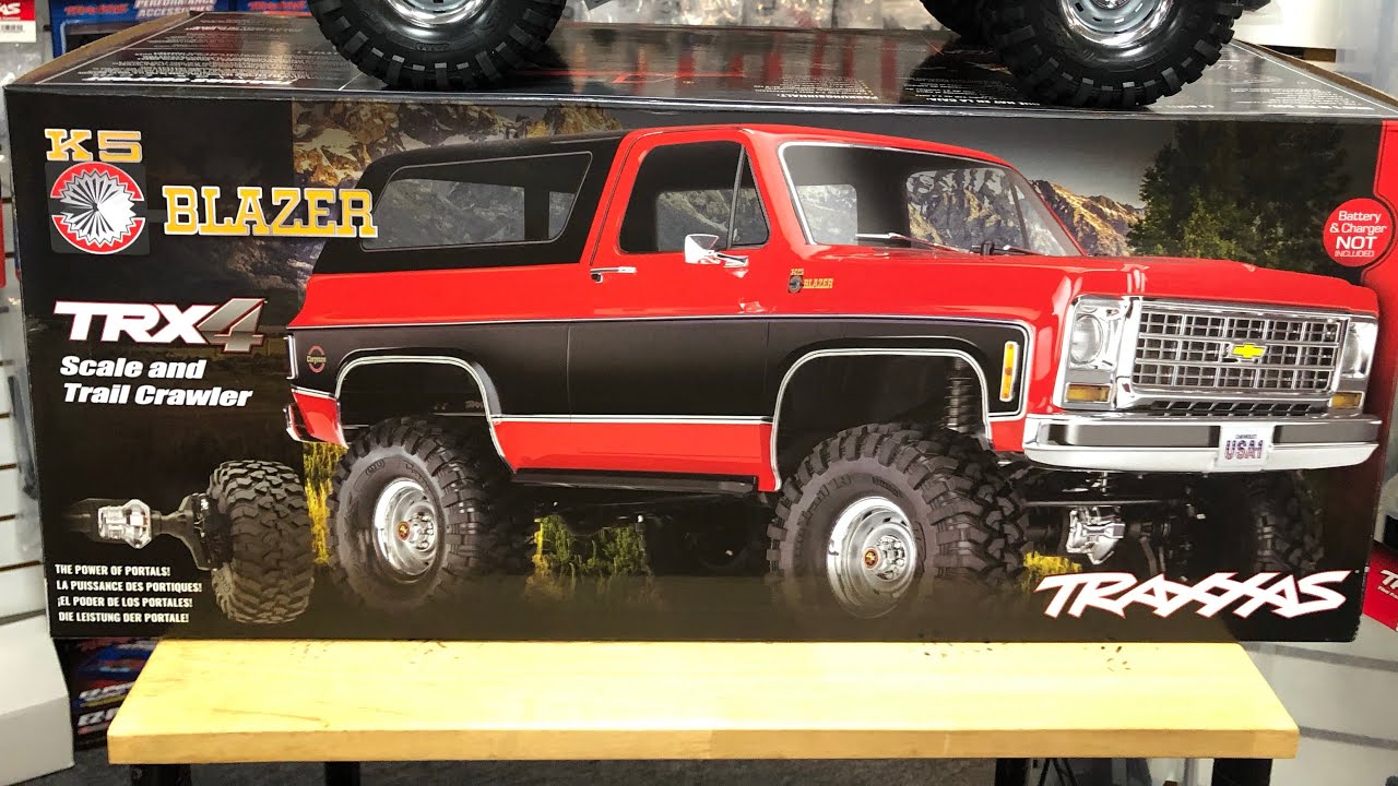 NEW K5 BLAZER TRX4 from TRAXXAS and TRX4 Bronco side by side and the GEN8 SCOUT II