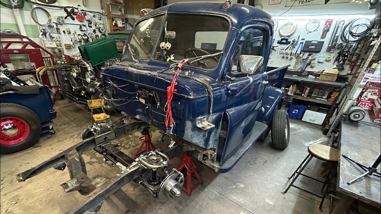 Installing a Fatman IFS. 1950 Fargo Build Part 2