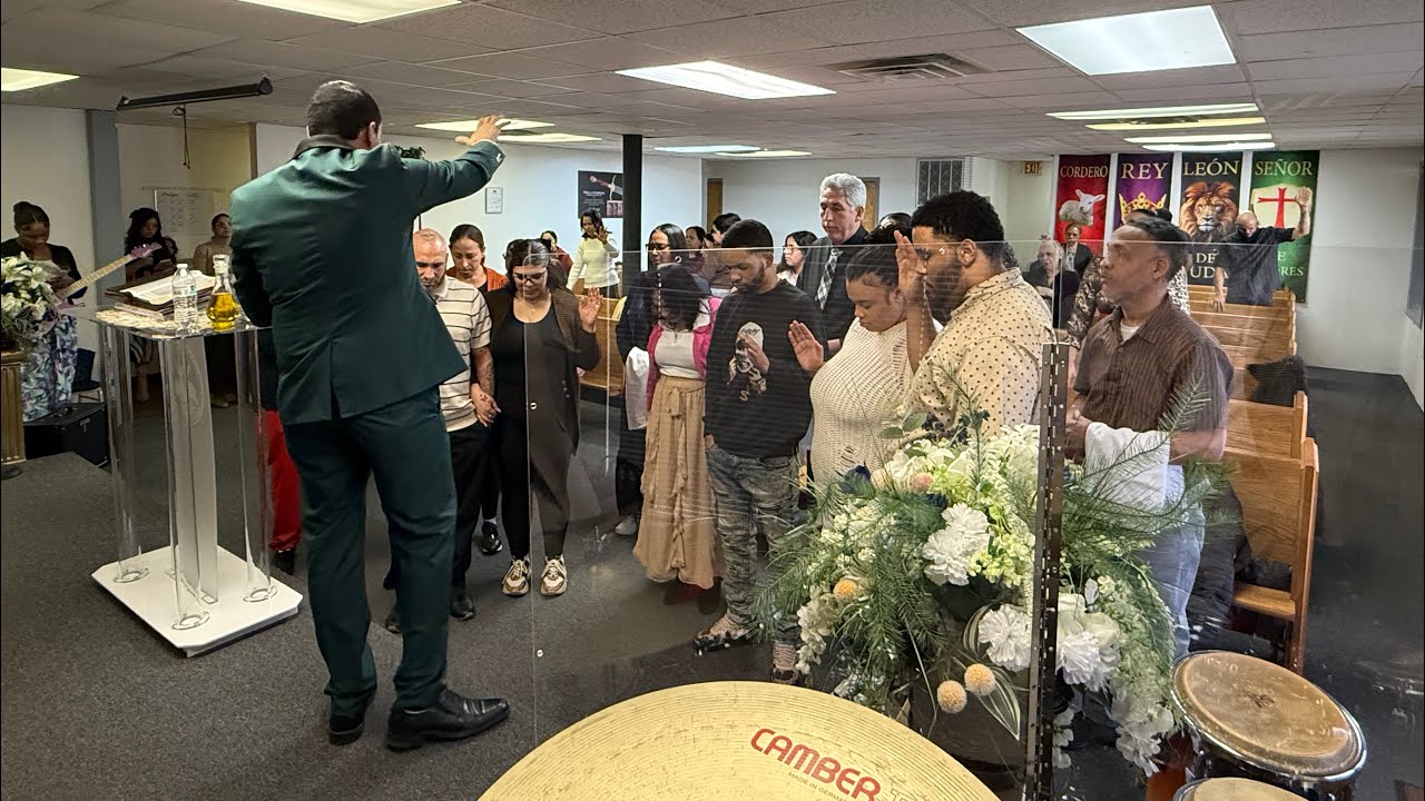Domingo de Adoración 🙌🏼 ¡Alabanza 🎶 Palabra 📖 y ❤️‍🔥 Fuego de Dios! -- Iglesia