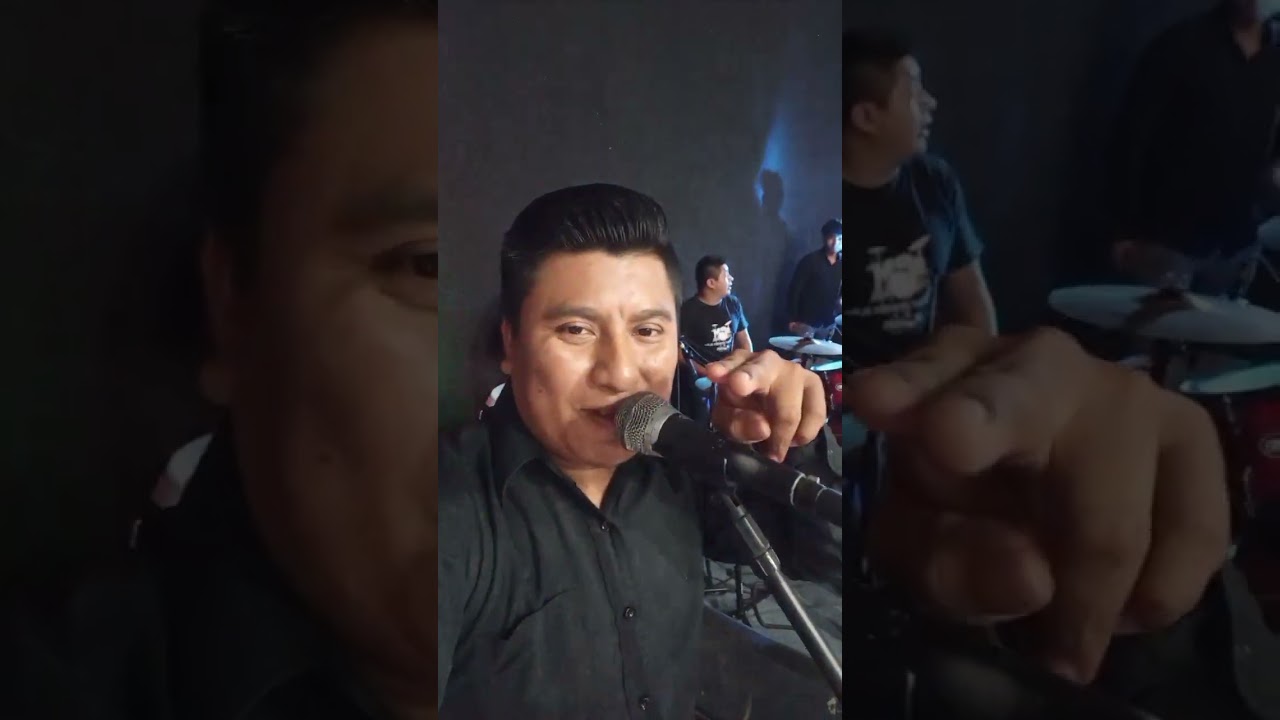 Ministerio Musical Unción Divina.            Tema: Hay una fuente sin igual