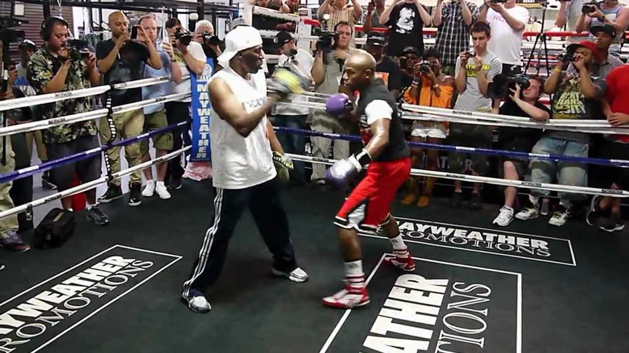 Floyd Mayweather Jr. Padwork during media day 4-24-12