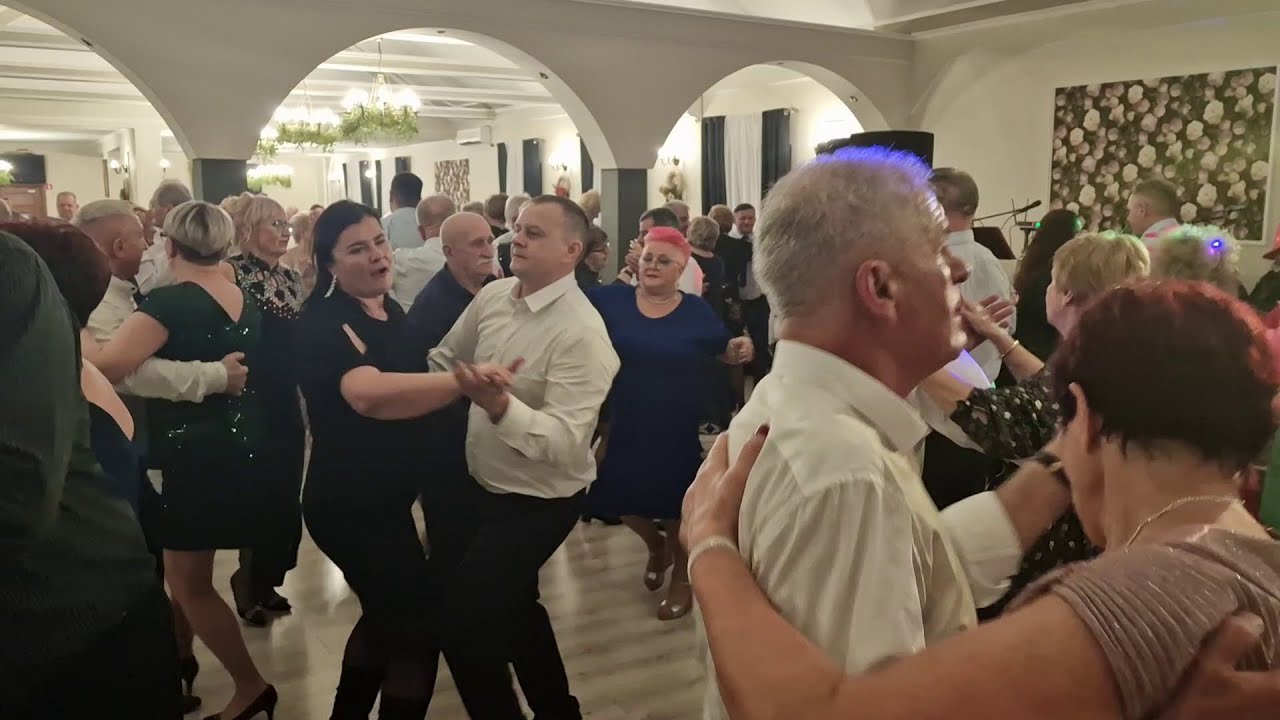 Tak przywitaliśmy Nowy Rok w Złotym Dworze, ZŁOTE PARY do Złotych liści tańcowały, Sylwester 2023/24