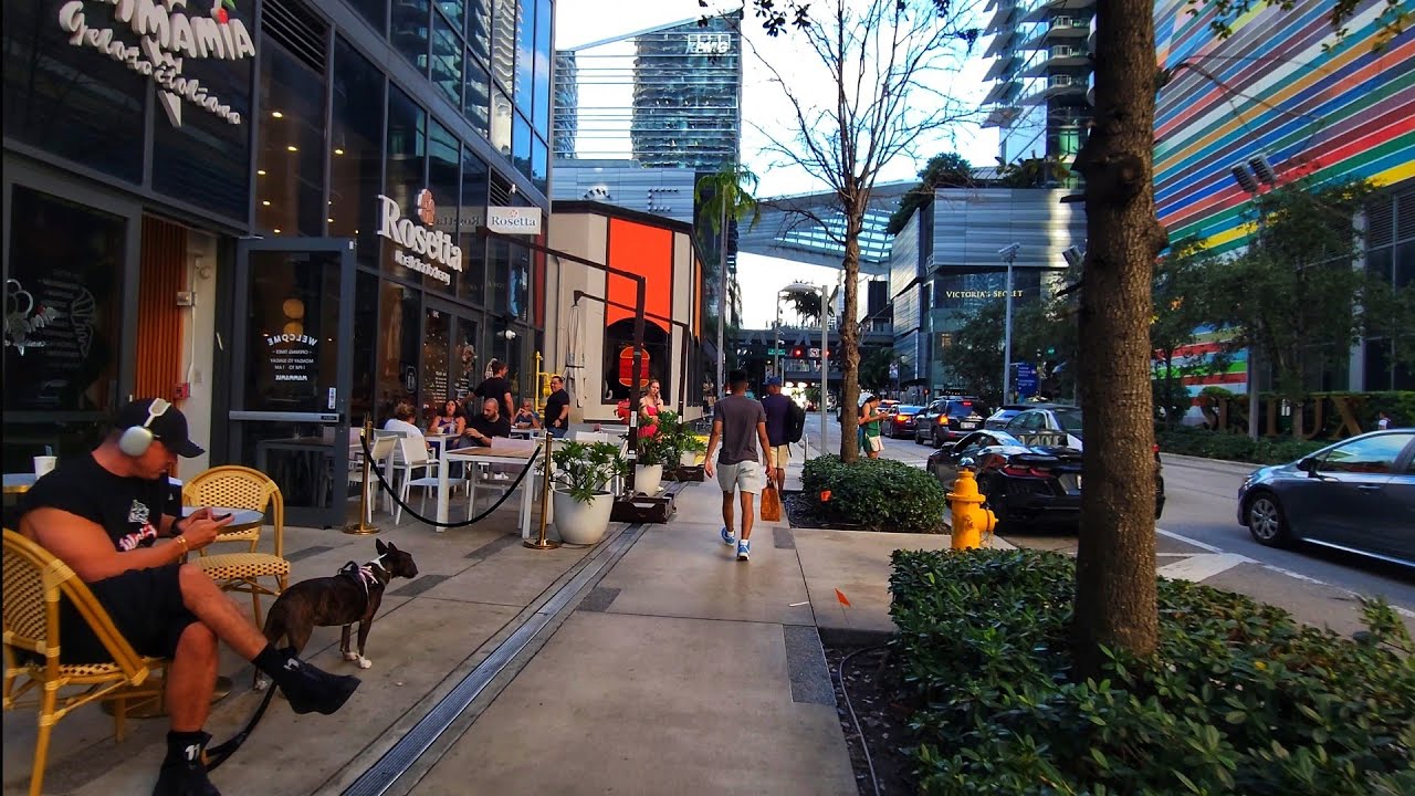 4K Brickell Winter Neighborhood , Cycling Virtual Travel Tour , Miami FL , December 2025