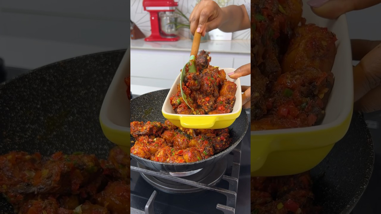 Do you have plantain & chicken? Make this dish! #shortswithmotso #shorts #shortsafrica