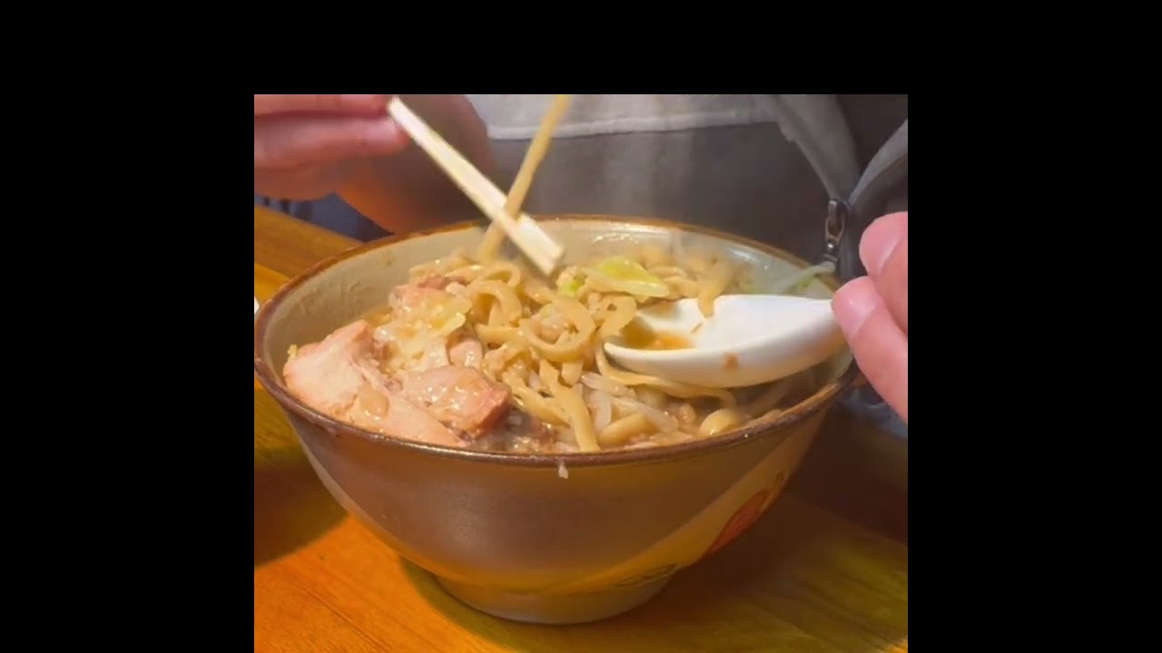豚ラーメンイベント1発目始まりからクライマックスなのよ　　　　　　　　　　　　　　　　　　　　　毎日ラーメンすするマン 2啜り目