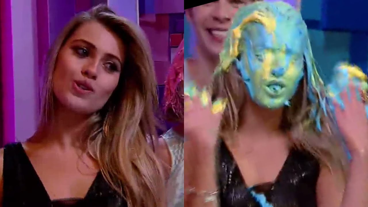 Julia Cardones  Pies in Face