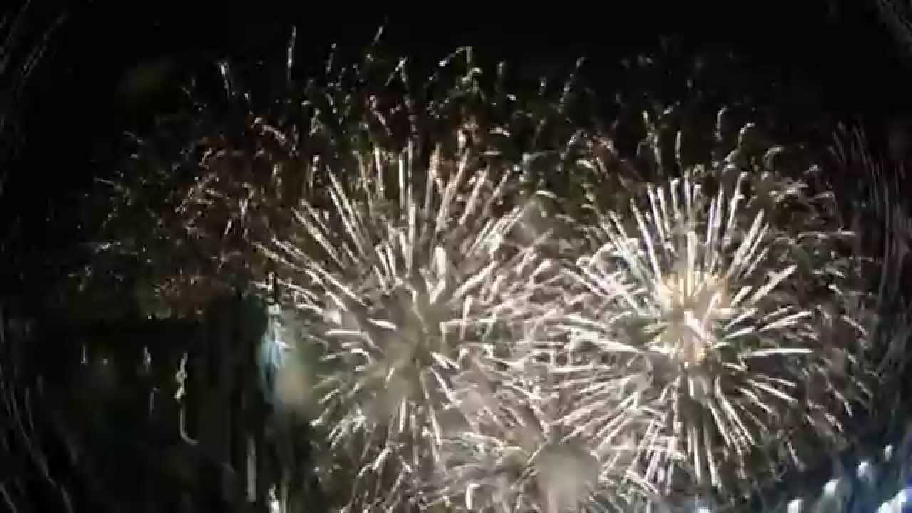 AUGURI DI BUON ANNO! HAPPY NEW YEAR! (Fireworks in Catania, Sicily)