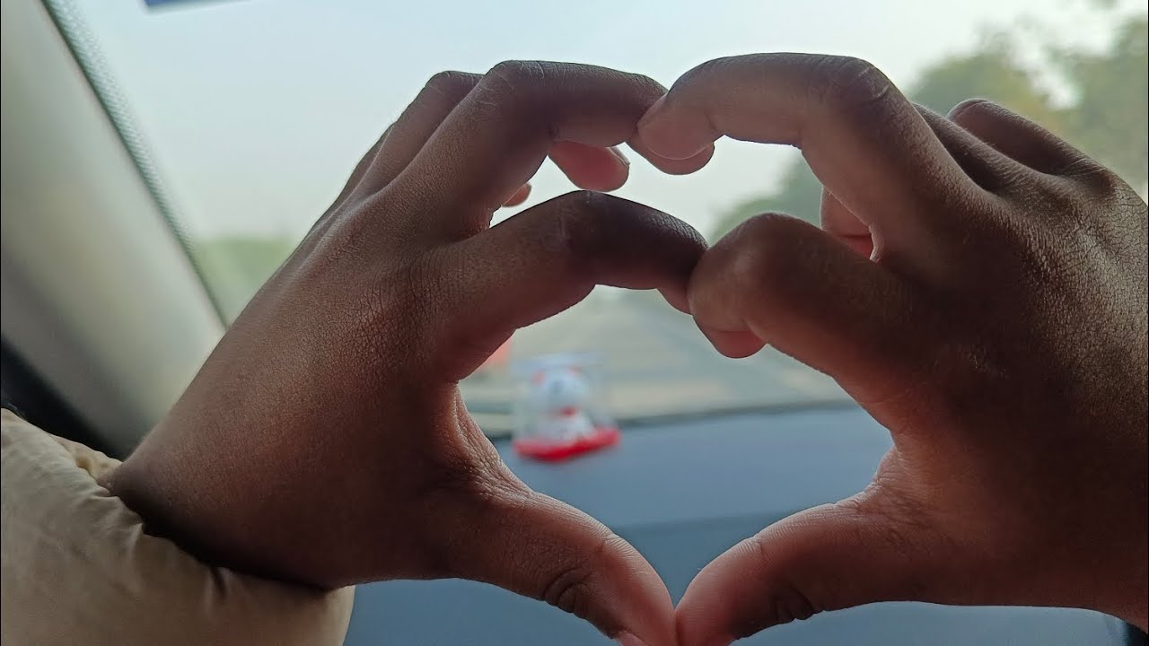 Chalo chale sadi mai fir waha bhi gye shopping #trending #shadi 
