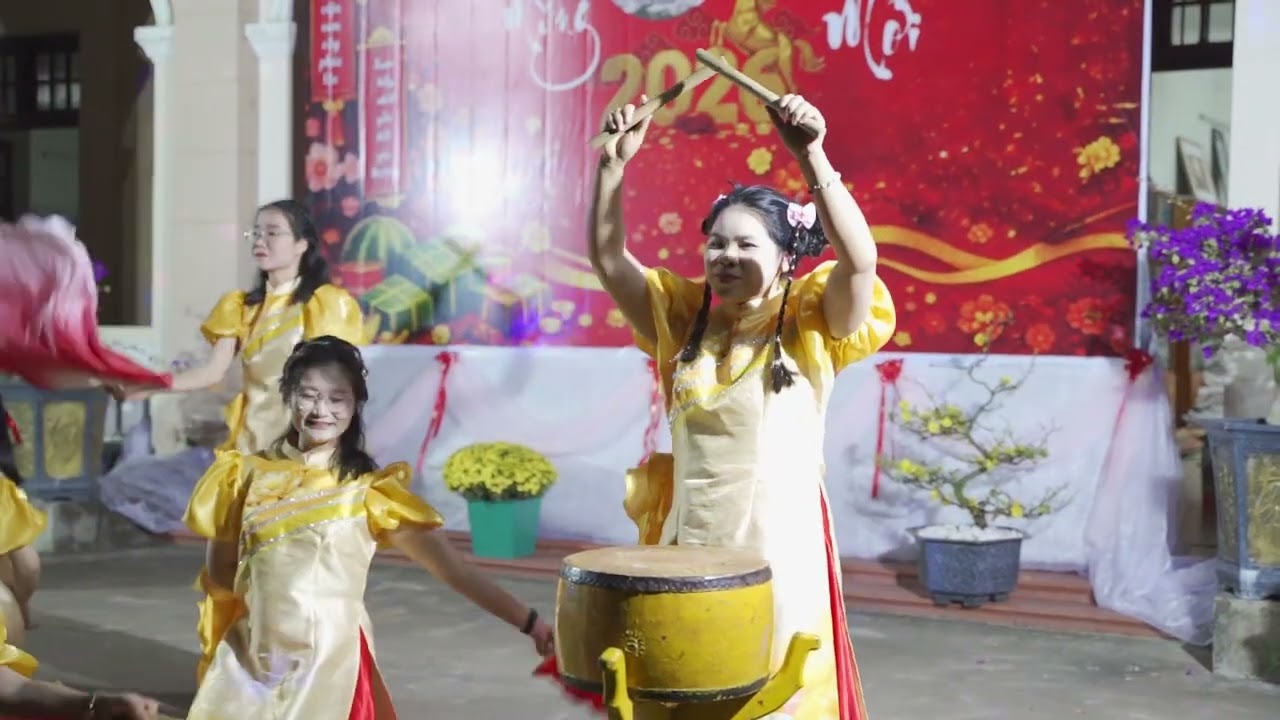 MÚA: RỘN RÀNG SẮC XUÂN _ TB: HỌC VIỆN DÒNG NỮ TỲ CHÚA GIÊSU TÌNH THƯƠNG