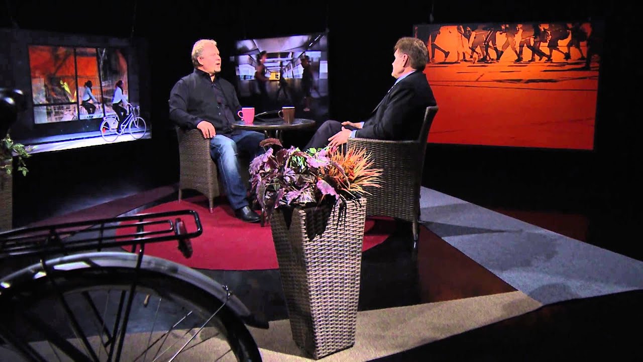 Astu tarinaan, kansanedustaja (SDP), Harry Wallin, jakso 156