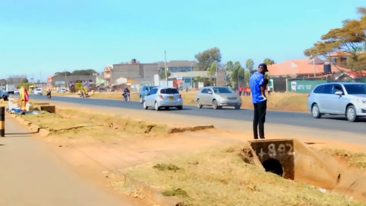this part of ELDORET, KENYA🇰🇪 (langas) It's super Alive!!