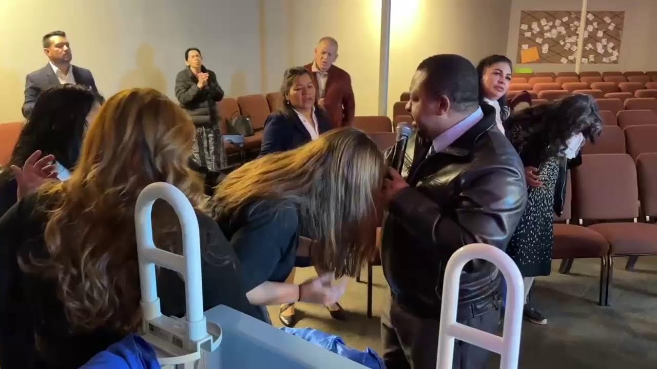 Servicio Especial de Varones y Mujeres Unidos predicando Profeta Elías Jiménez Marte